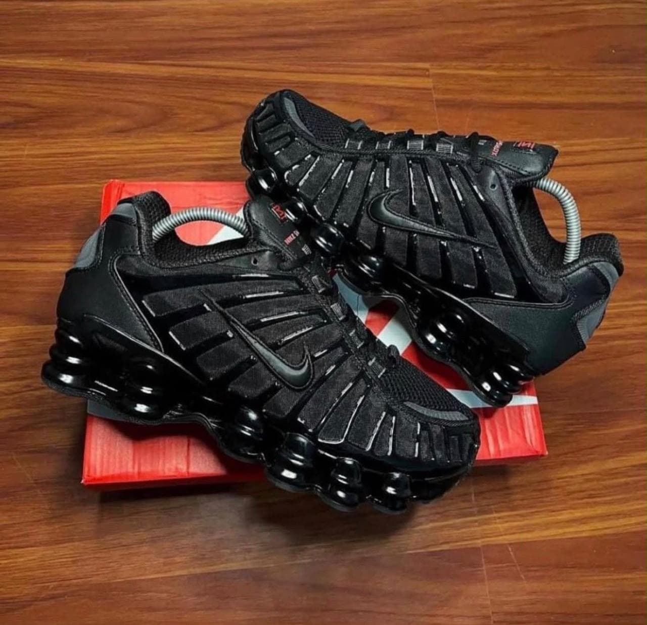 Nike Shox TL